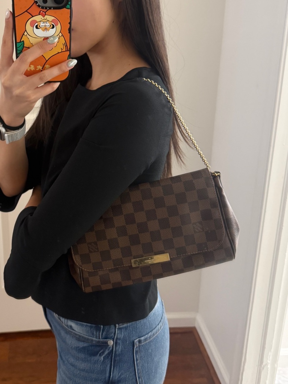 Louis Vuitton Brown Damier Favorite MM Crossbody Bag - Picture 4 of 17